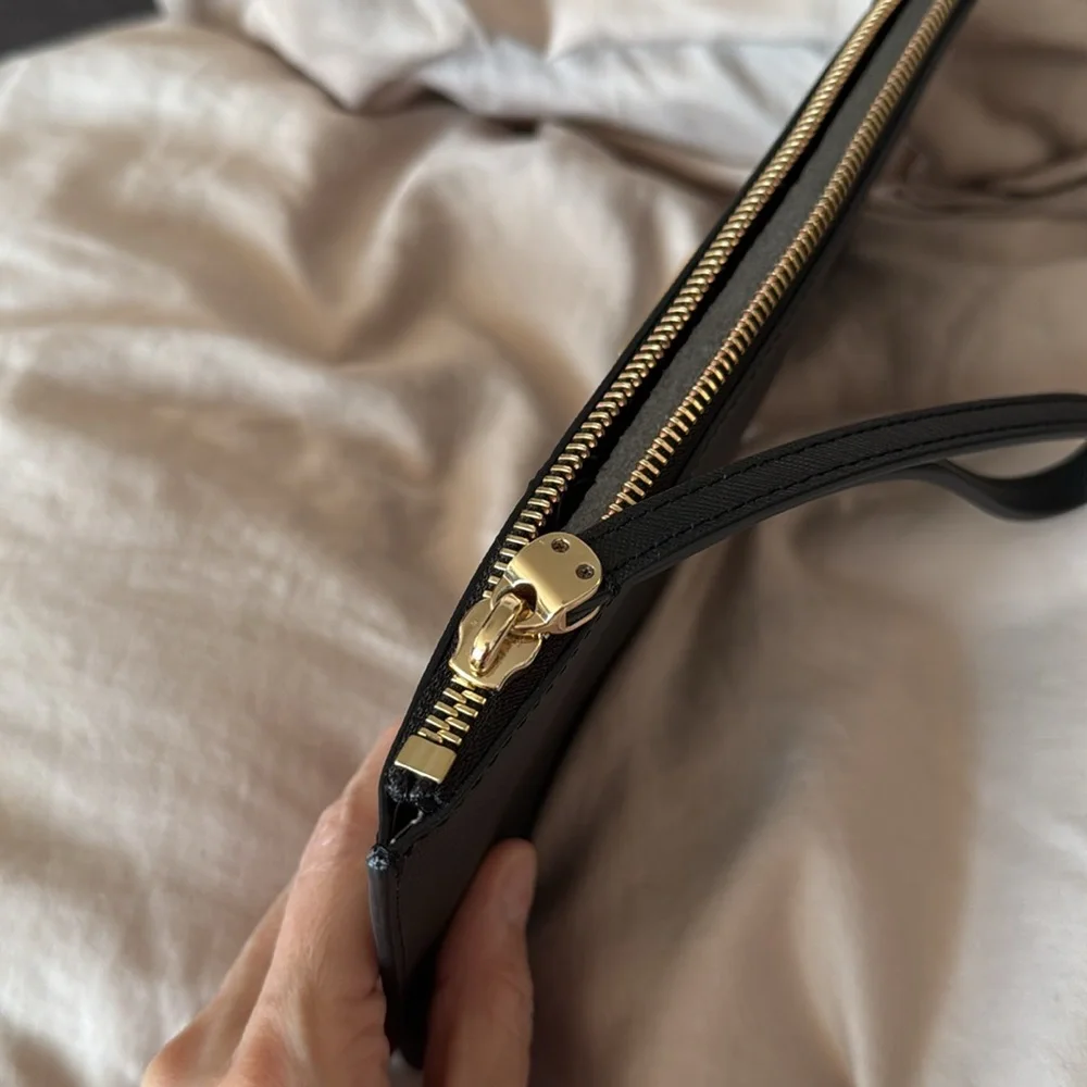 Henry Bendel Black Leather Wristlet Clutch - Picture 4 of 11